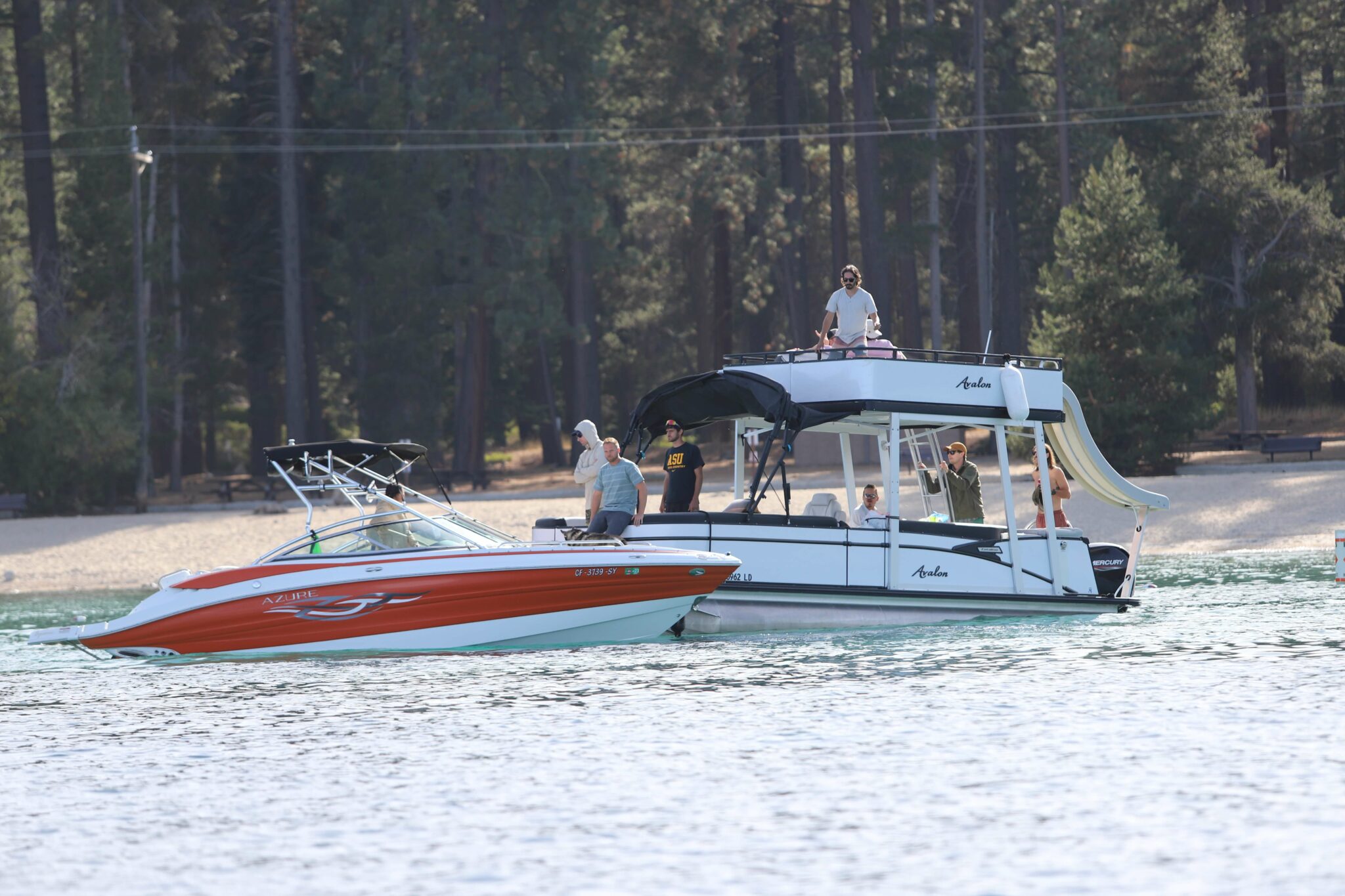 Lake Tahoe Pontoon Boat Rentals » Battle Born Boat Rentals