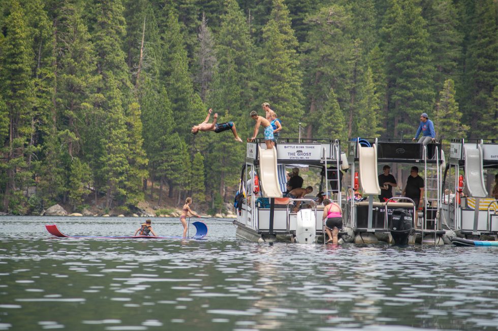 south-lake-tahoe-boat-rental-small (10)